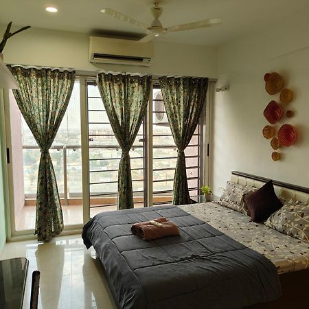 Ferienwohnung Staeg Skyline View 3Bhk - 1404 Indore Exterior foto