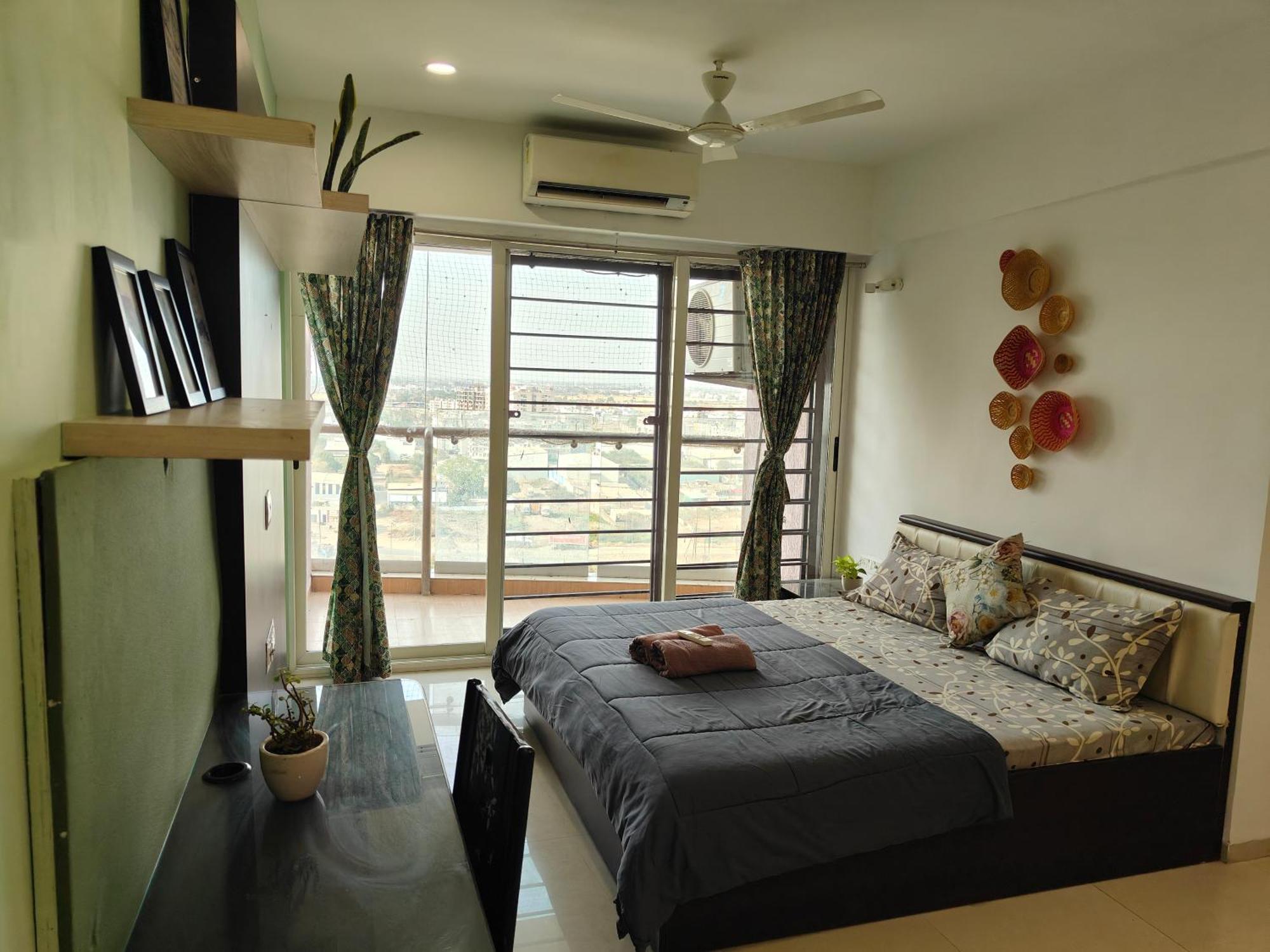 Ferienwohnung Staeg Skyline View 3Bhk - 1404 Indore Exterior foto